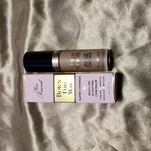 Too Faced Bprn This Way Super Coverage Multi-Use Sculpting Concealer